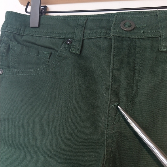 Volcom 2x4 Jeans, Tight Fit, Size 30x20 - Picture 3 of 8
